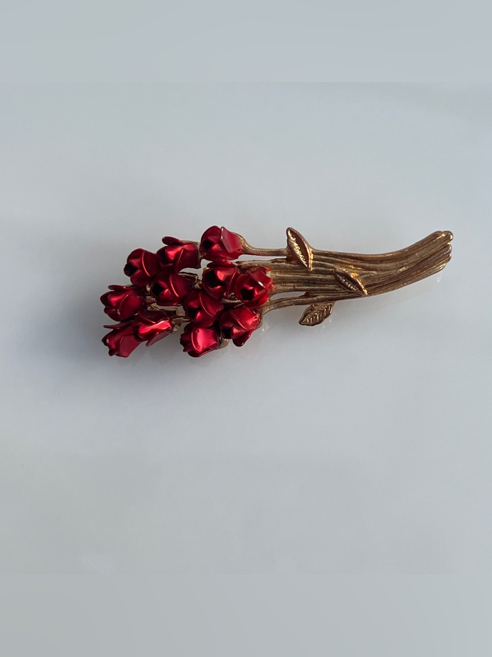 Vintage Red Rosebud Bouquet Brooch Pin | Gold Tone Floral Jewelry